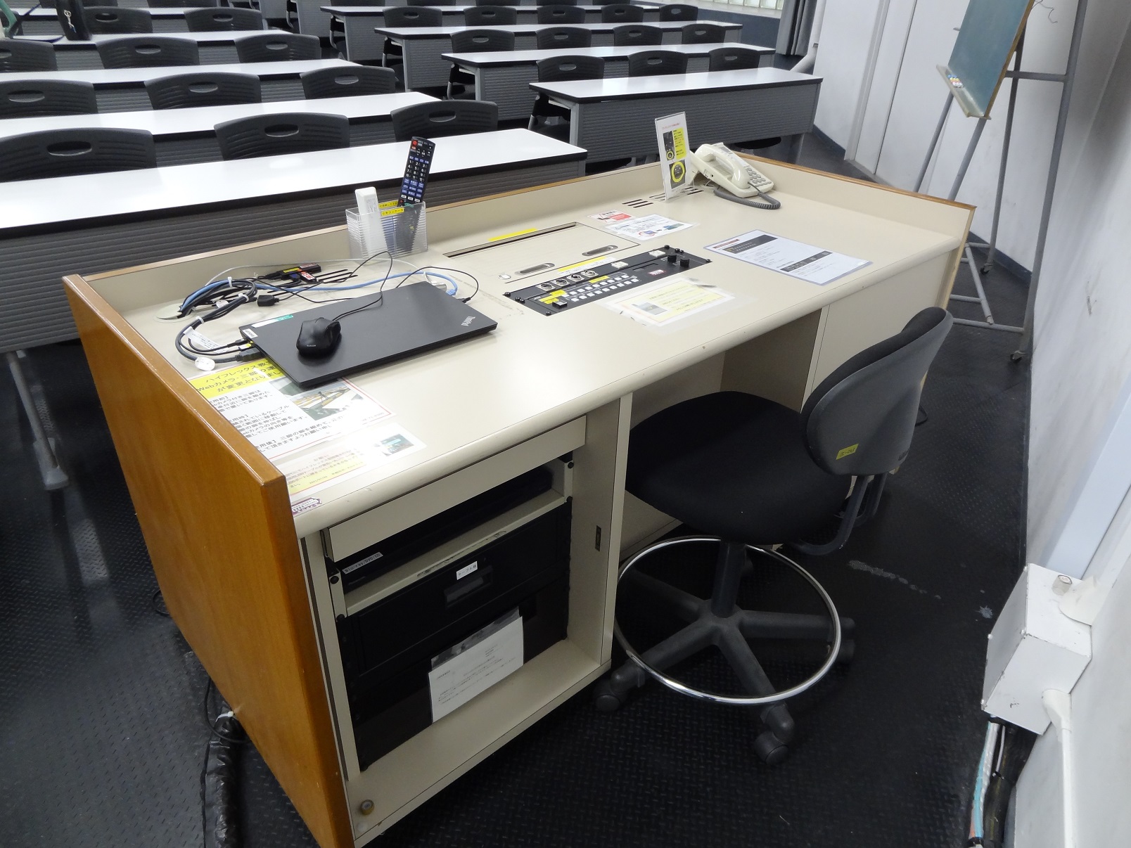 教室機器環境_15号館2階 - Waseda IT Service Portal
