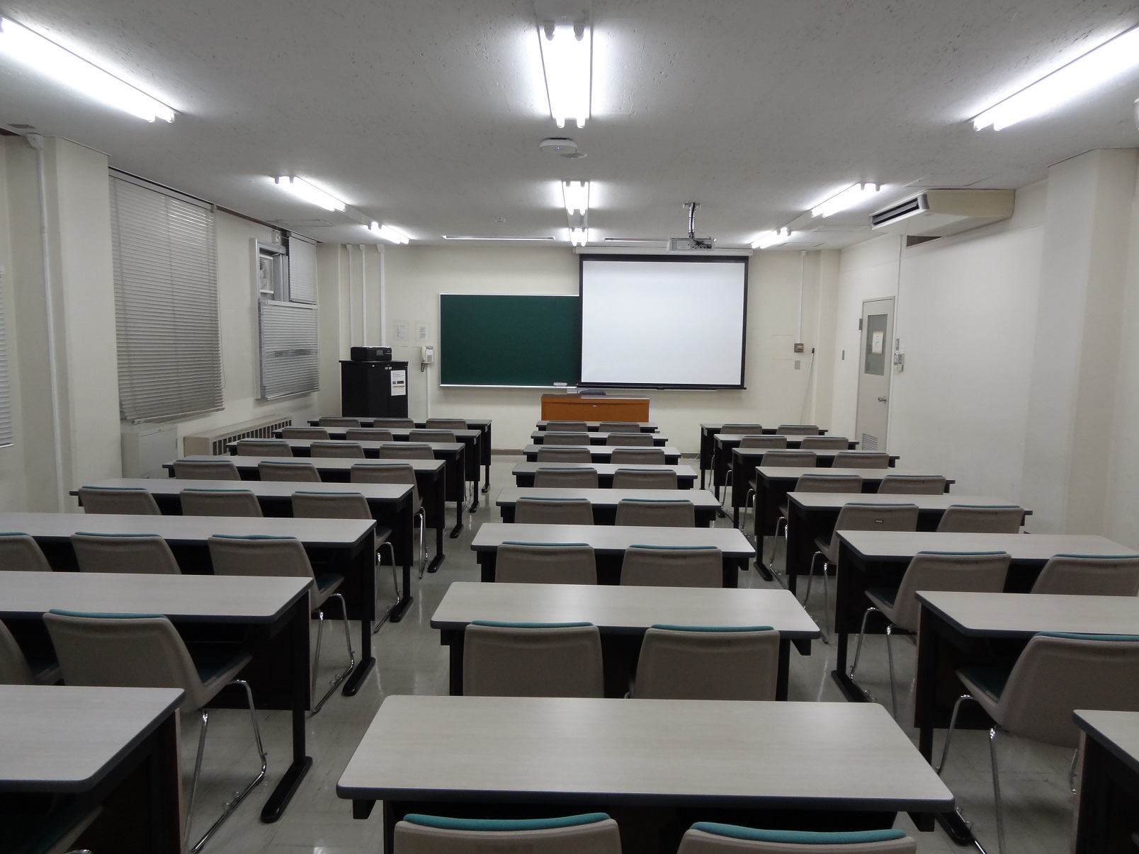 教室機器環境_12号館4階 - Waseda IT Service Portal