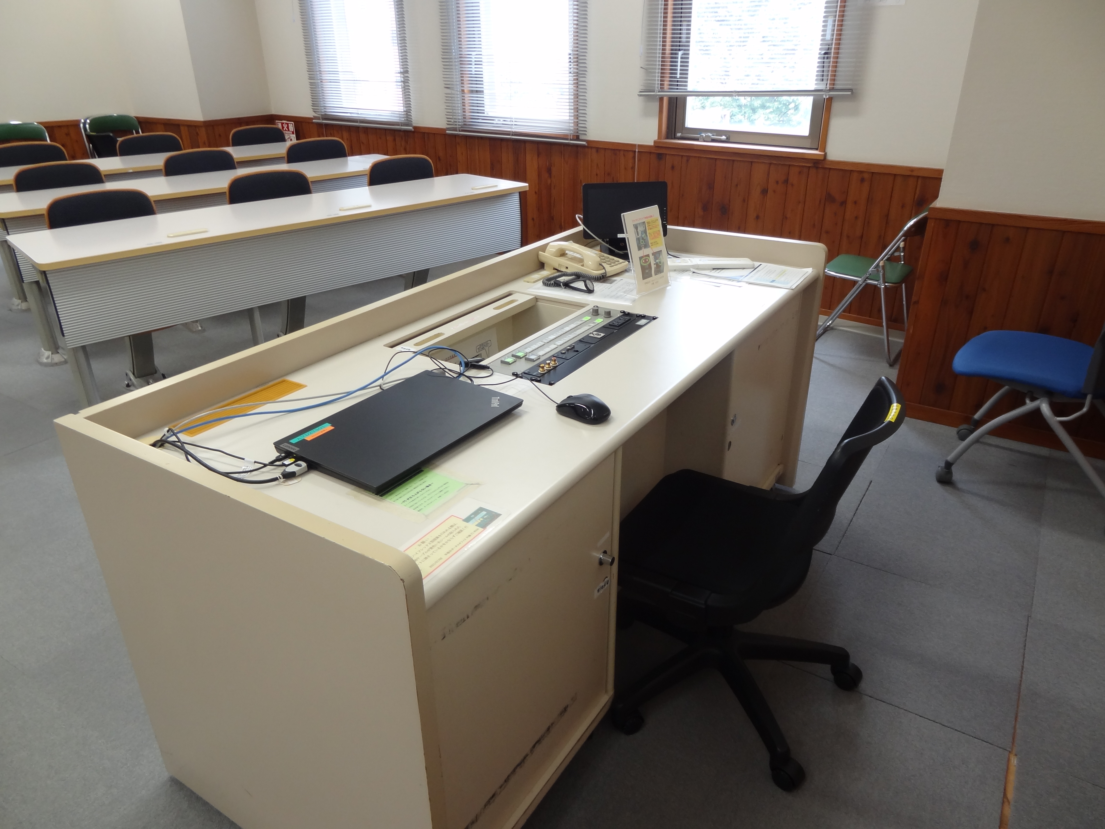 七田式 クラスルーム Classroom equipment environment Building 27, 3F - Waseda IT