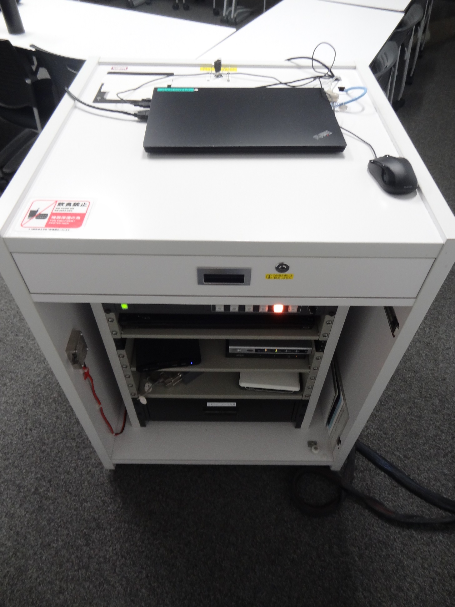 Classroom equipment environment Building 3, 7F - Waseda IT Service