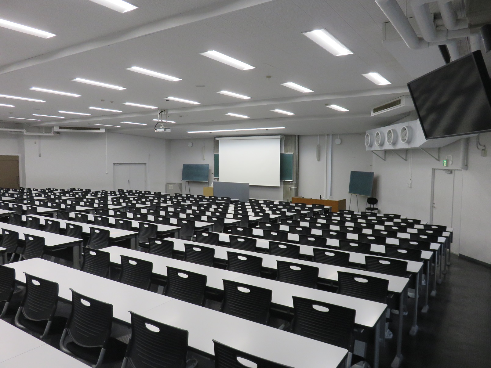 Lサイズ　早稲田 教室機器環境_6号館3階