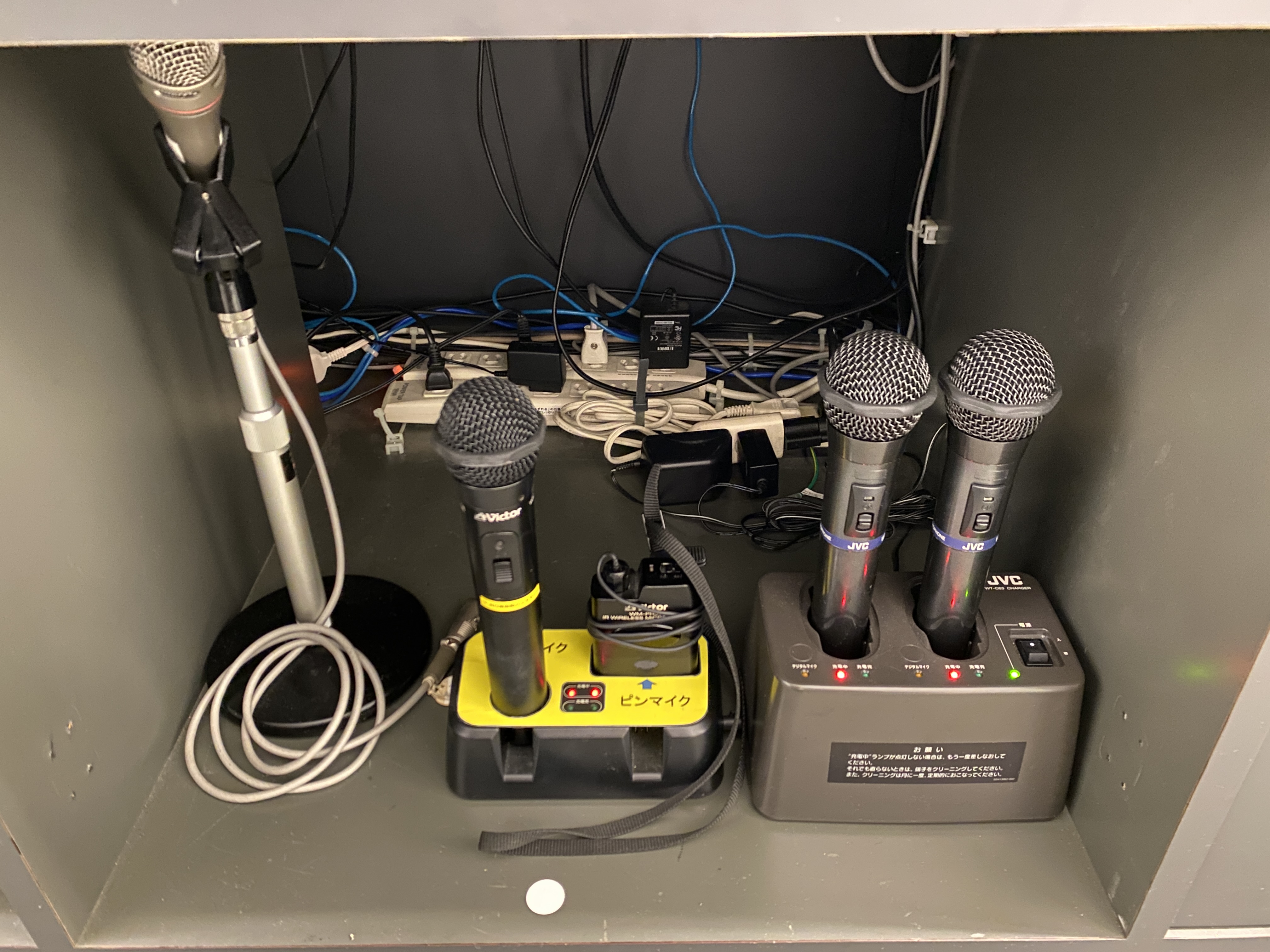 Classroom equipment environment Building 14, B1,1,2F - Waseda IT