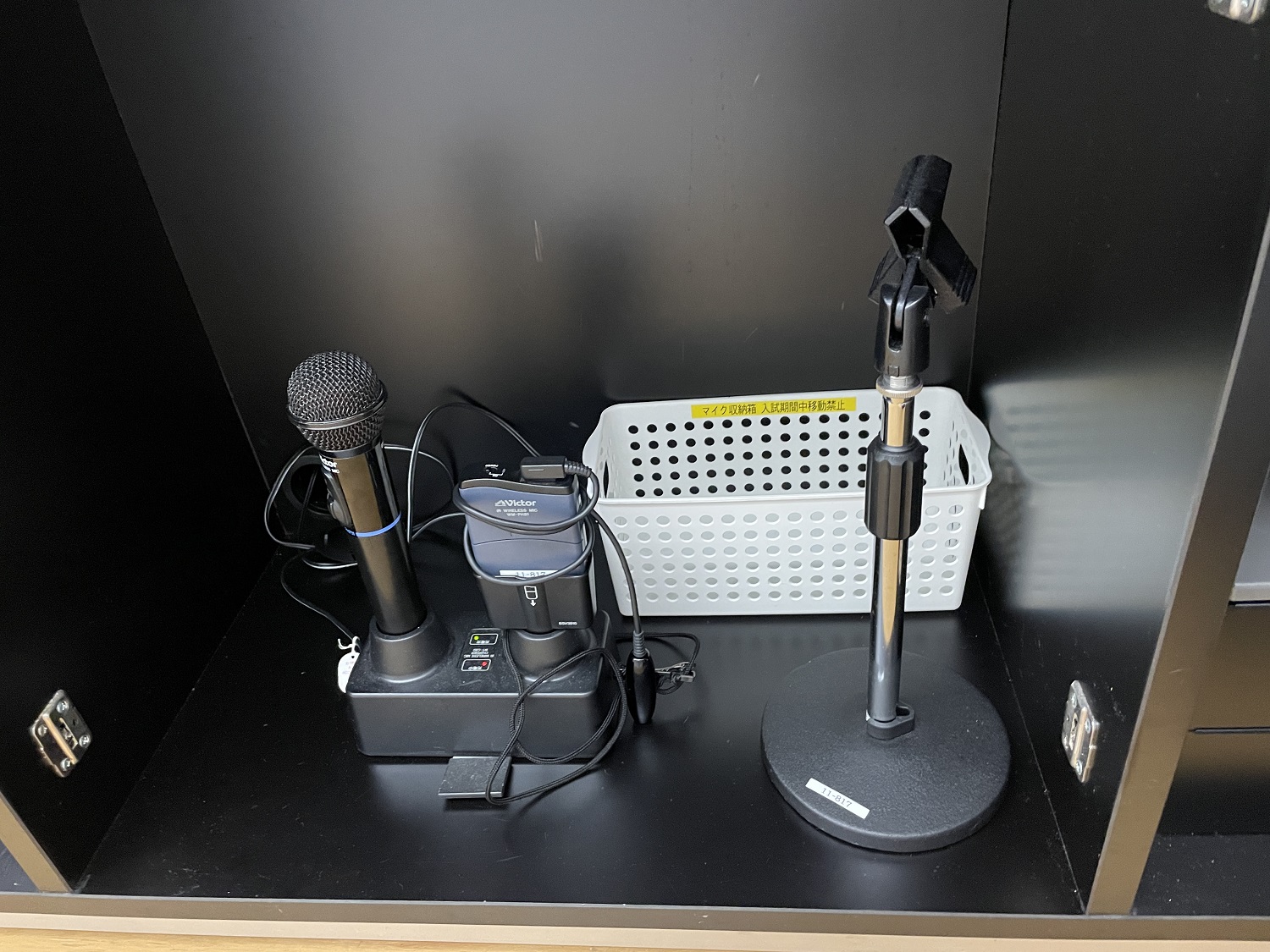 Classroom equipment environment Building 11, 8F - Waseda IT