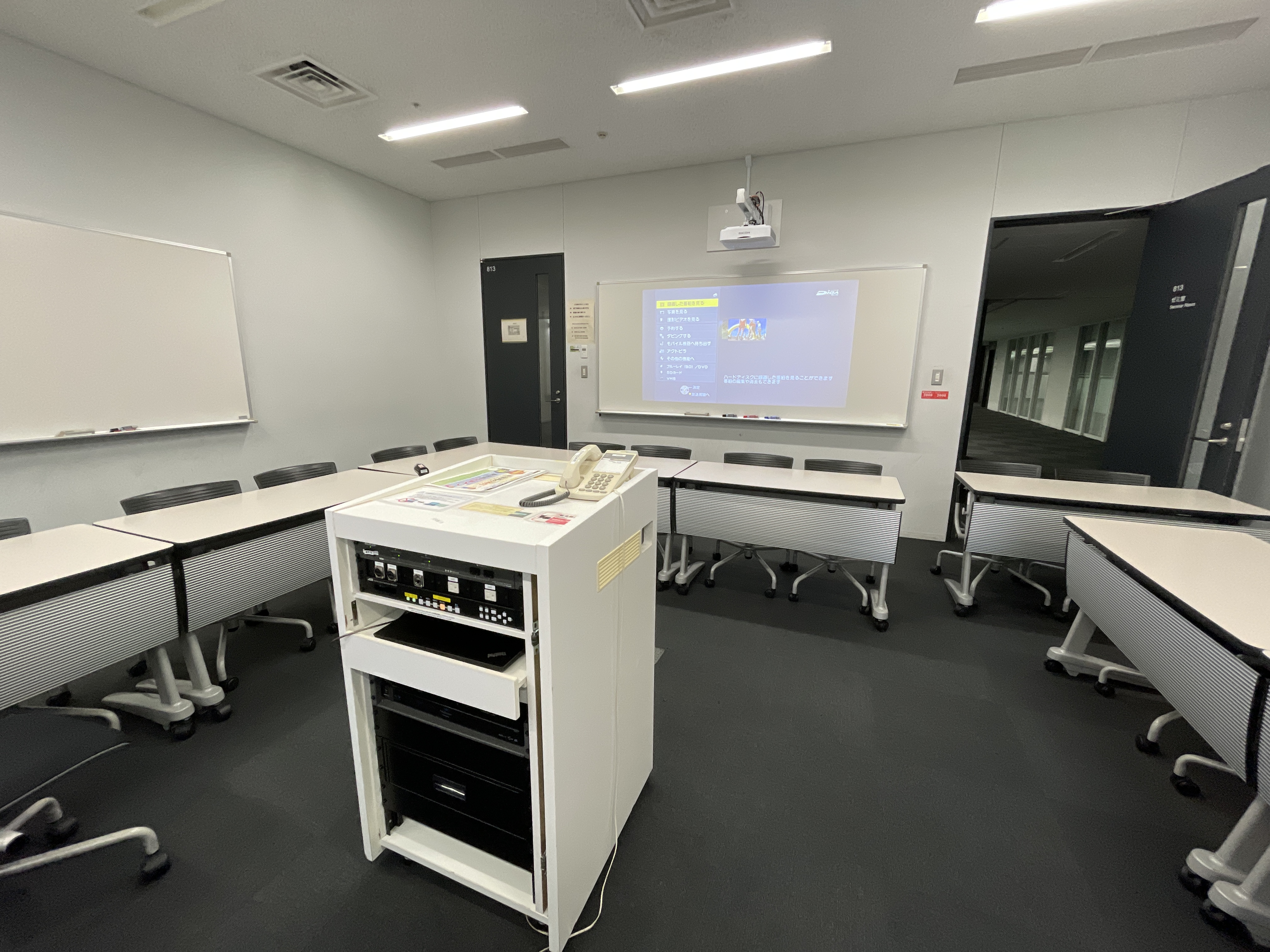 Classroom equipment environment Building 11, 8F - Waseda IT