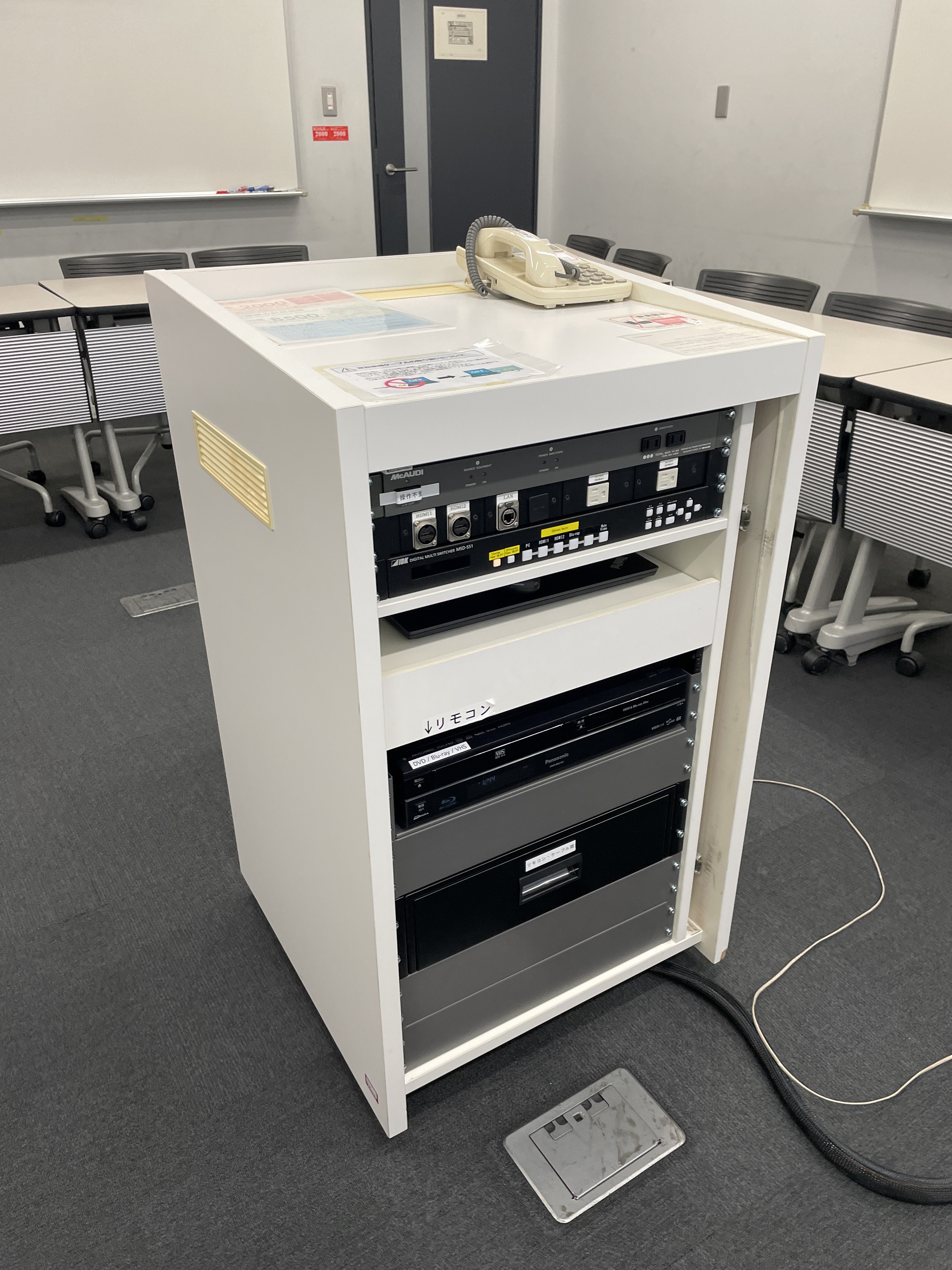 教室機器環境_11号館9階 - Waseda IT Service Portal