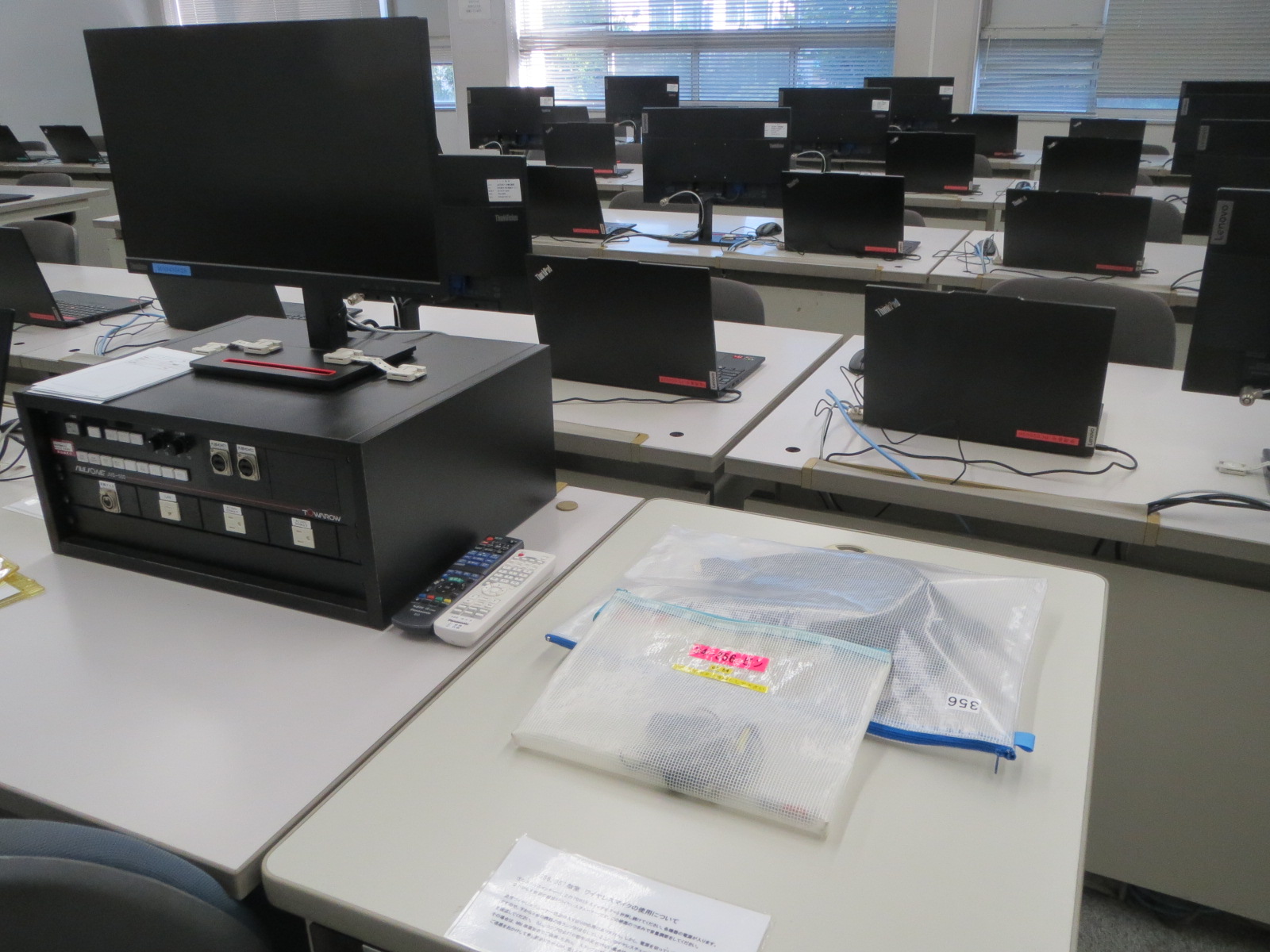 E4　大塚化学 家具部門 電話台 IDC OTSUKA ONLINE - 電話台・FAX台｜Yahoo!ショッピング