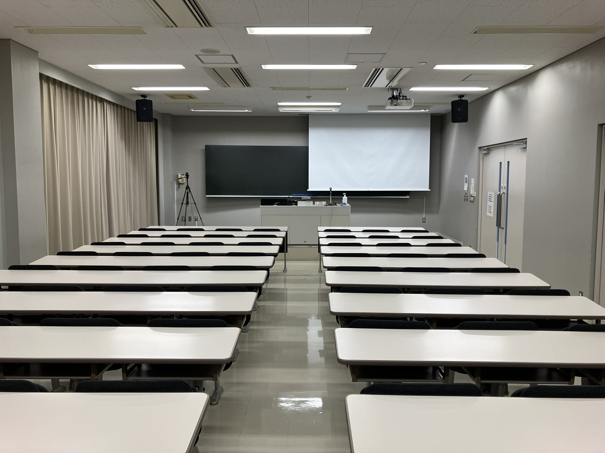 教室機器環境 100号館S棟2階 - Waseda IT Service Portal